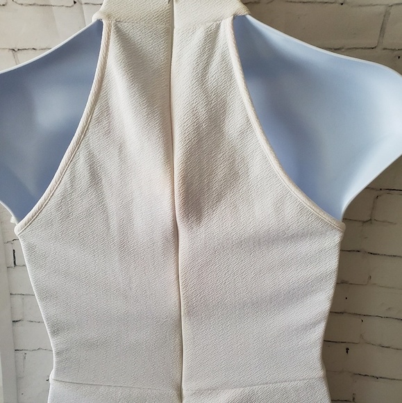 One piece Romper( shorts) - Picture 5 of 7